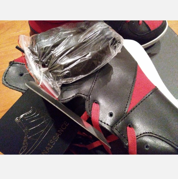 Rocawear Renaissance Designer Sneakers Black and Red Rare Sz. 10 Vintage DS New - Picture 11 of 13